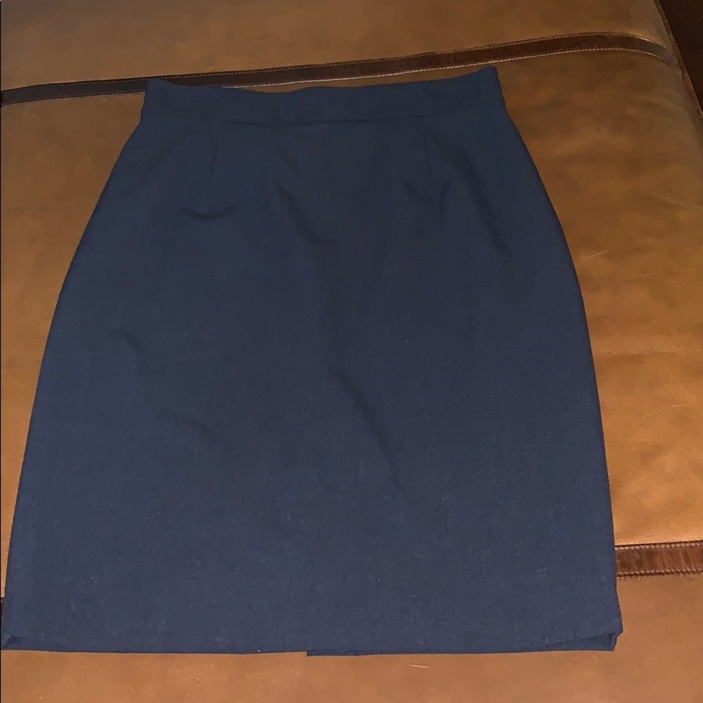 Antonio Melani Dress Skirt. Charcoal. Sz 4.
